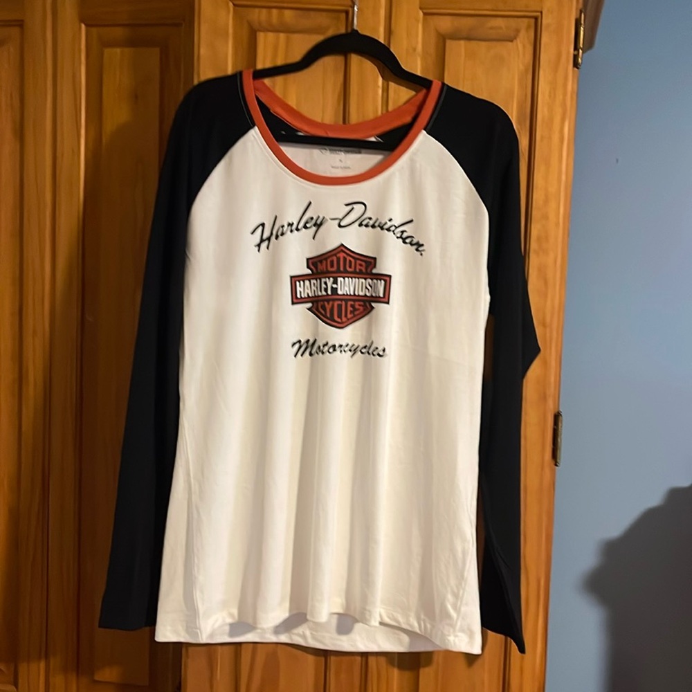 NWT Harley Davidson long sleeve women’s tee shirt